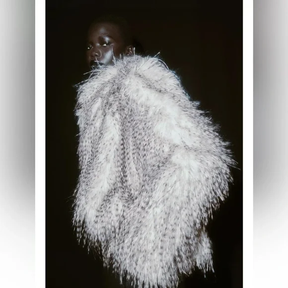 ZARA SHORT FAUX FUR COAT - Picture 10 of 16